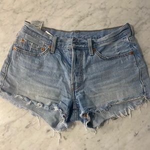 Levi’s Button Fly Cutoff Short Size 26